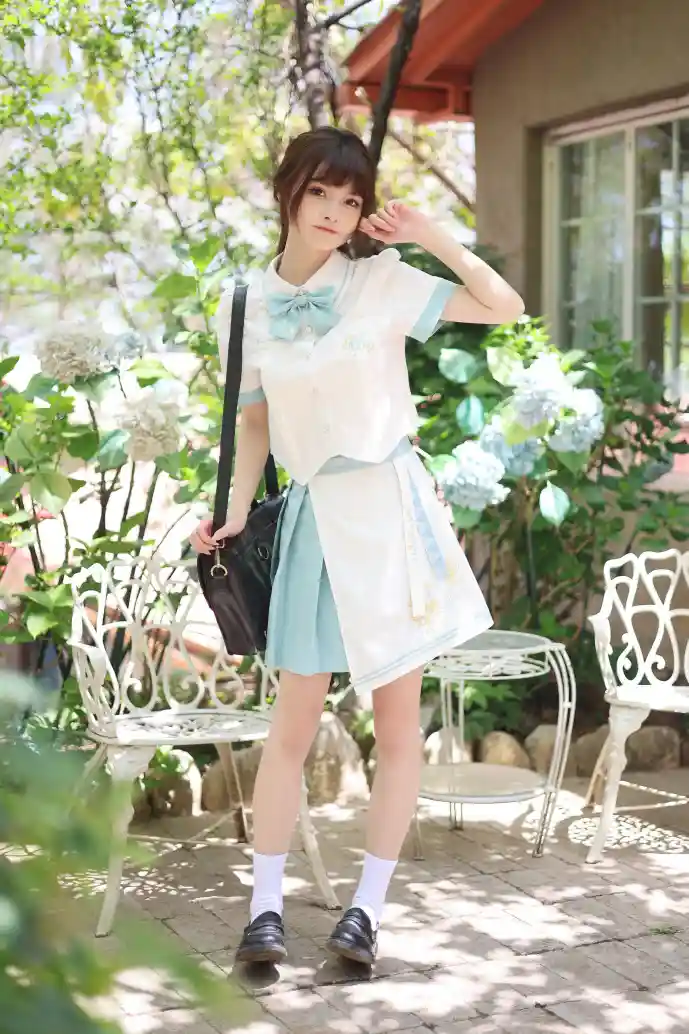 盗版影视平台数据流程图